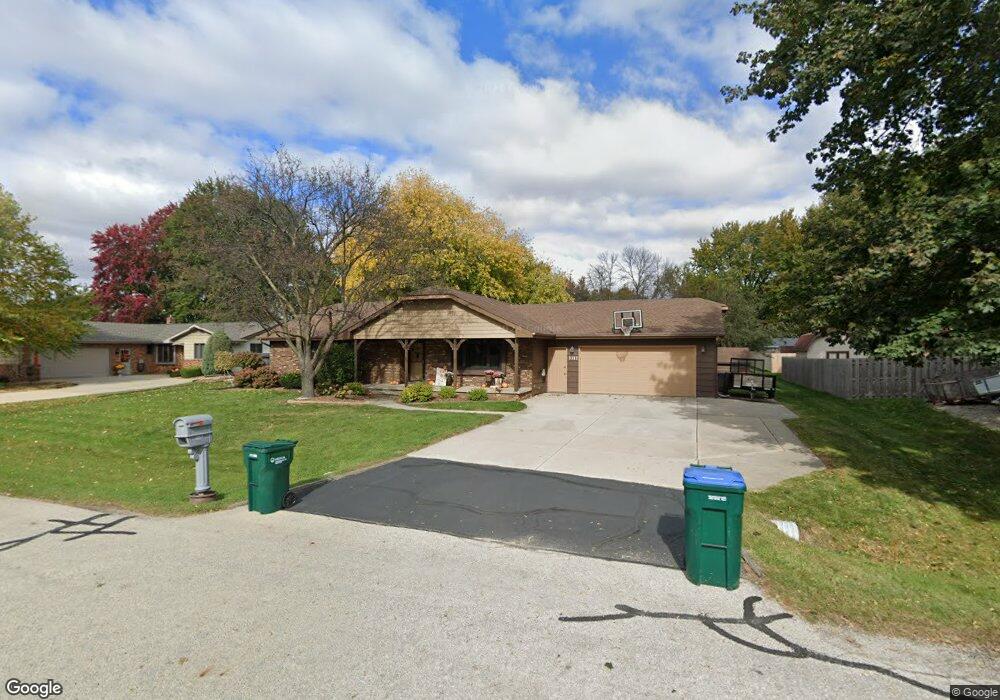 3312 W Sunnyview Rd, Appleton, WI 54914 - photo 1