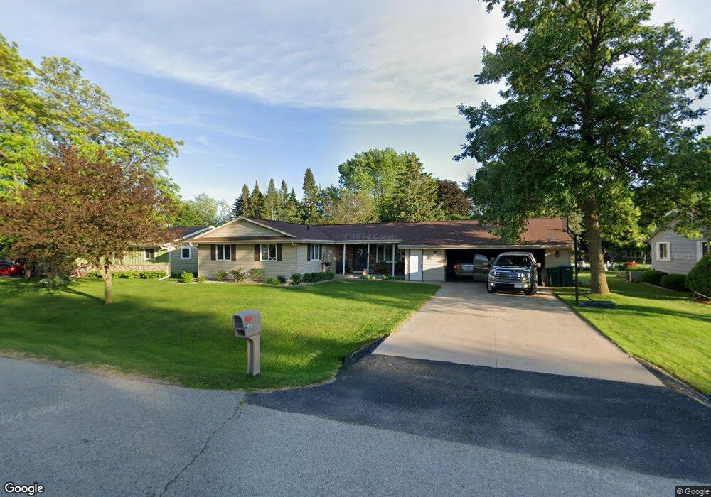 3419 W Sunnyview Rd, Appleton, WI 54914 - photo 1