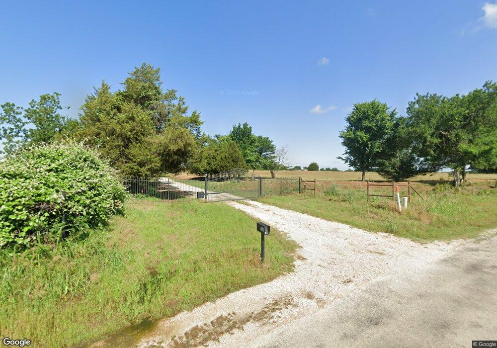 916 County Road 4679, Boyd, TX 76023 - photo 1