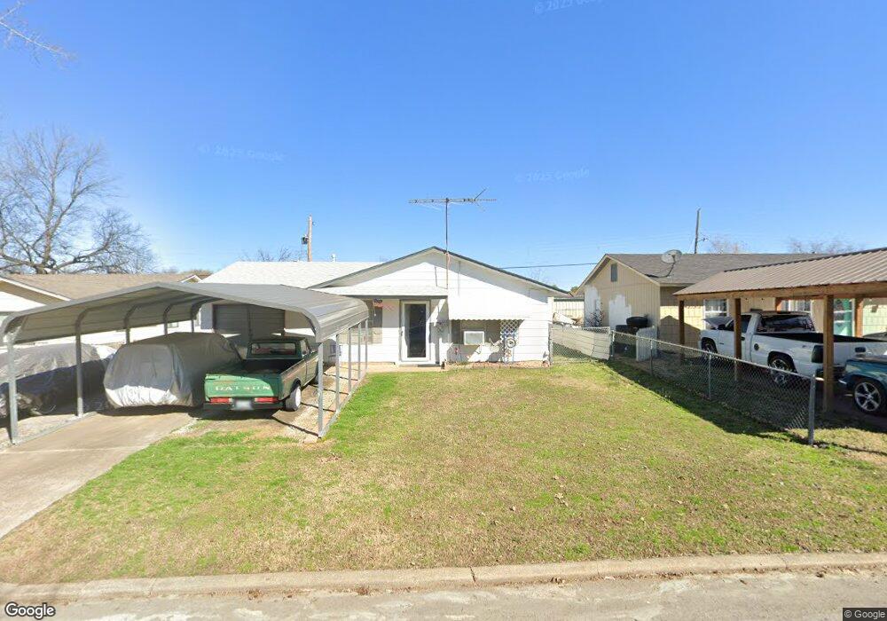 217 W Monterey Ave, Sapulpa, OK 74066 - photo 1