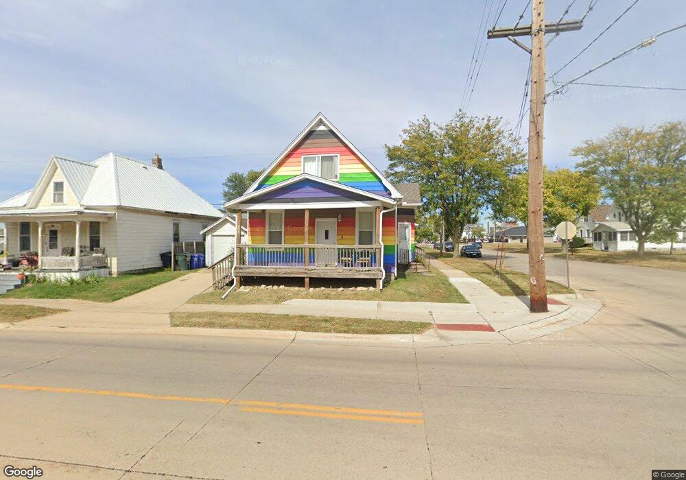 200 8th Ave SW, Cedar Rapids, IA 52404 - photo 1