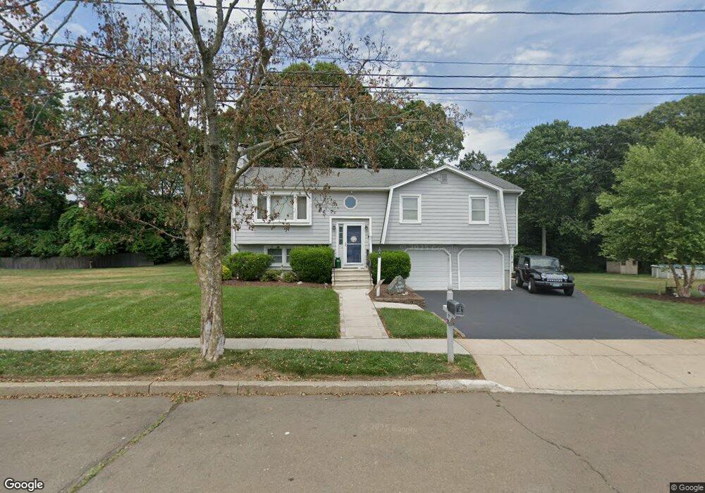 39 Legend Ln, East Haven, CT 06512 - photo 1