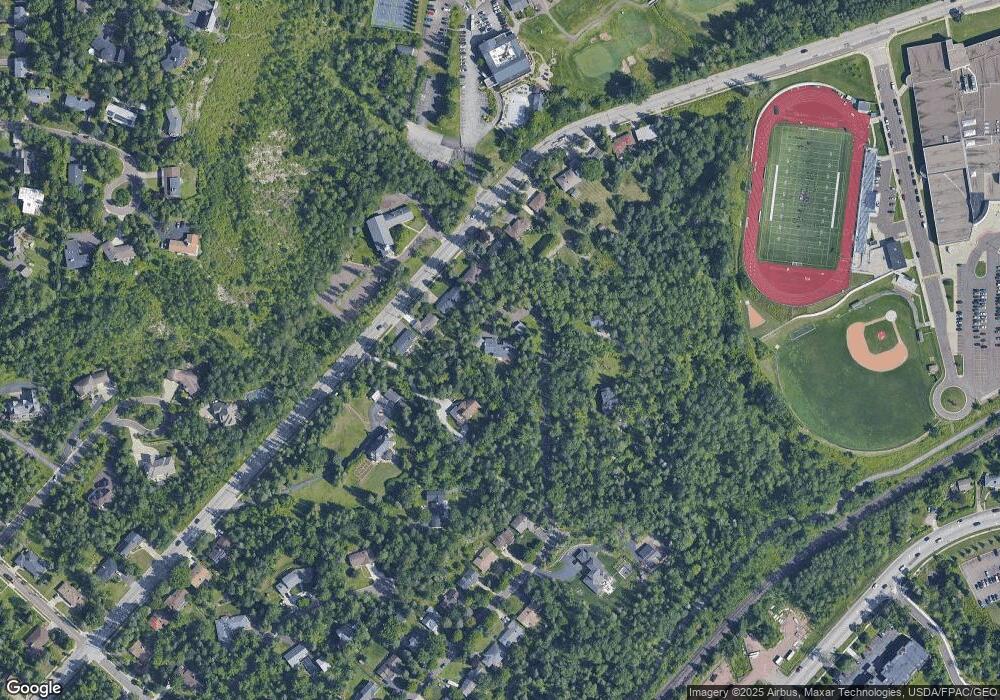 3815 Greysolon Rd, Duluth, MN 55804 - photo 1