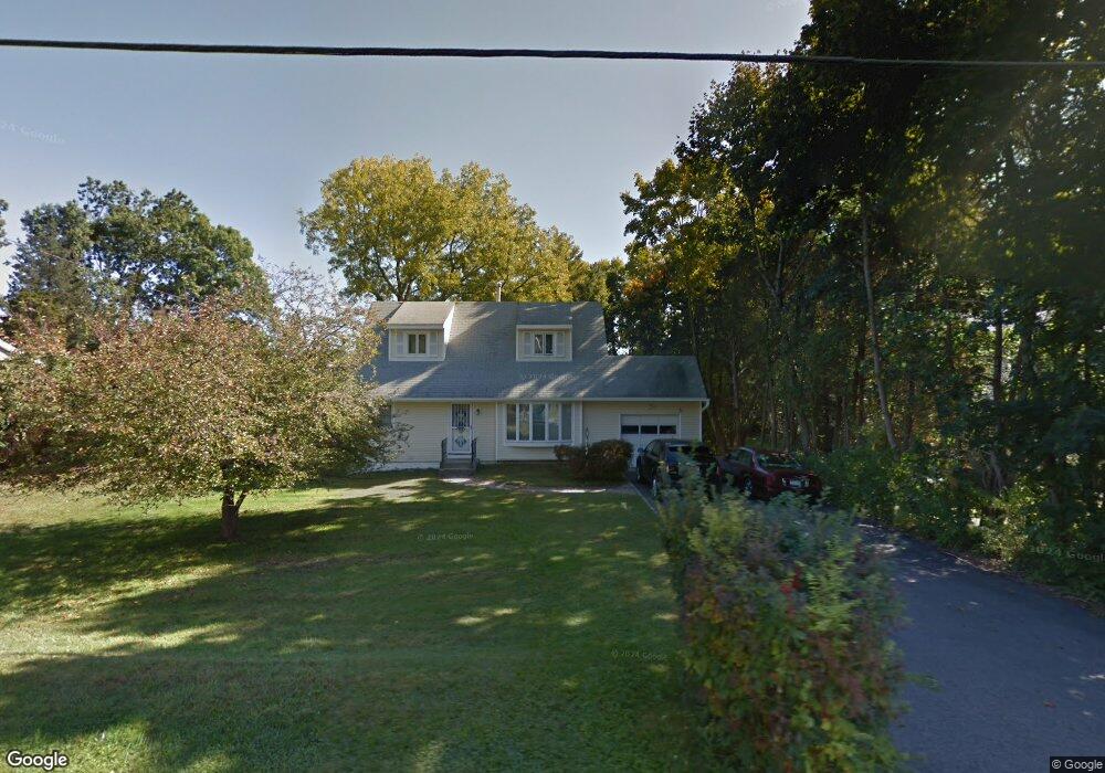 31 Laurie Rd, Cortlandt Manor, NY 10567 - photo 1