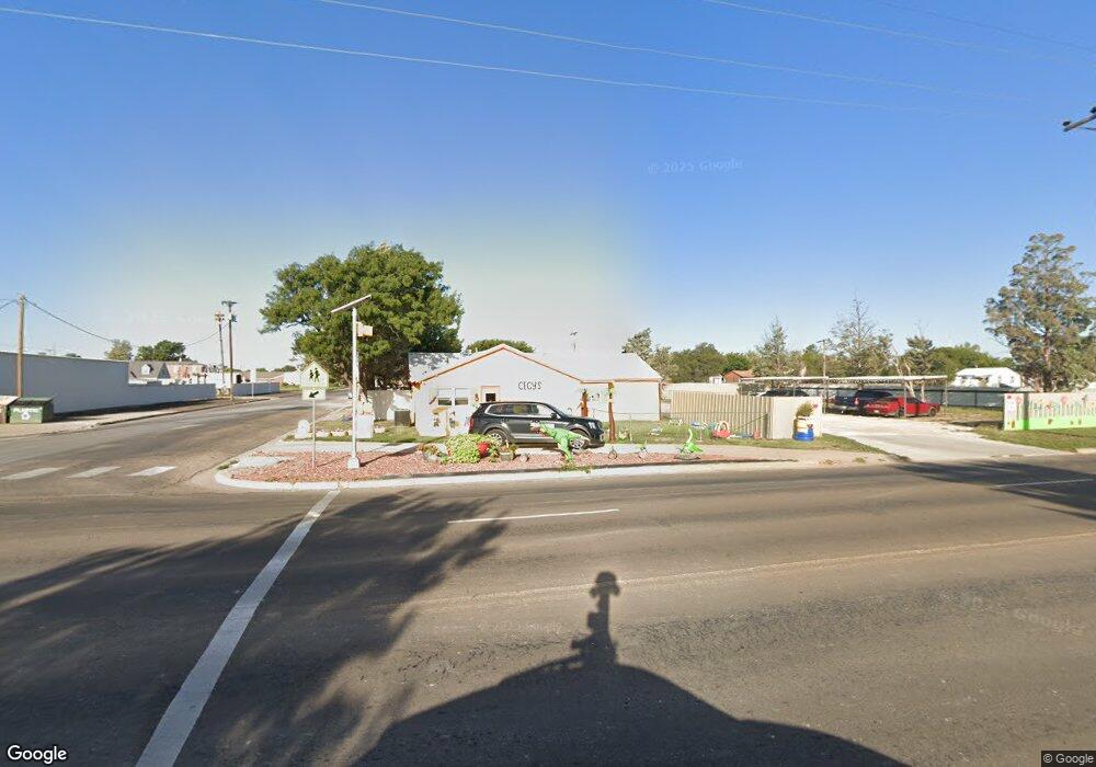 1224 S Maddox Ave, Dumas, TX 79029 - photo 1