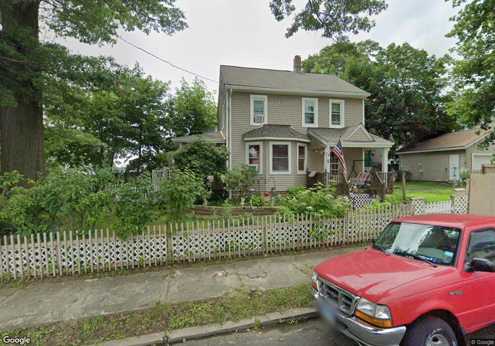 2 Crown St, Danbury, CT 06810 - photo 1