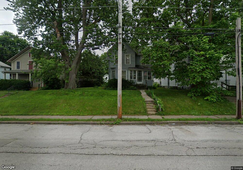 1315 E 12th St, Davenport, IA 52803 - photo 1