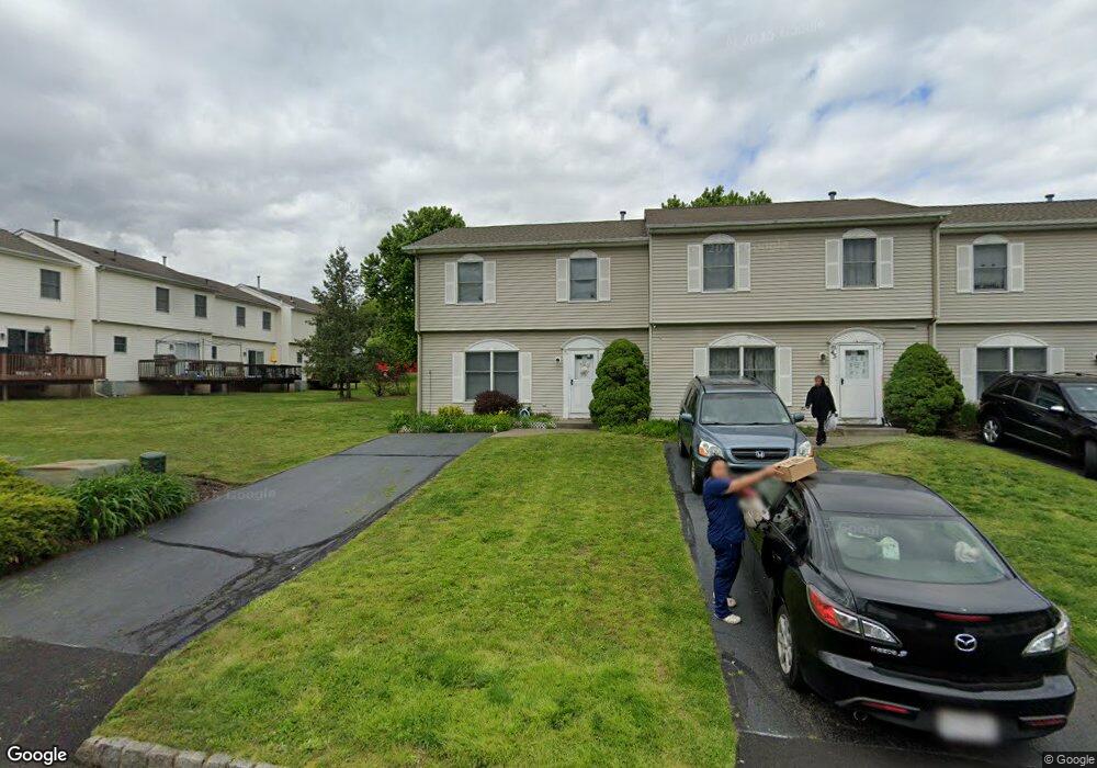 41 Komonchak Cir, West Haverstraw, NY 10993 - photo 1