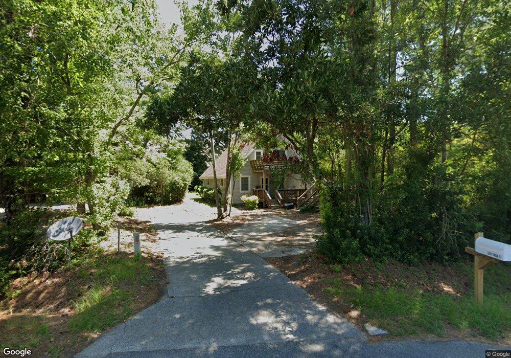 1209 Swan St, Kill Devil Hills, NC 27948 - photo 1