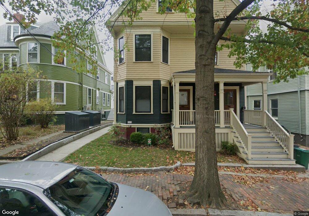 27 Highland Ave unit 2L, Cambridge, MA 02139 - photo 1