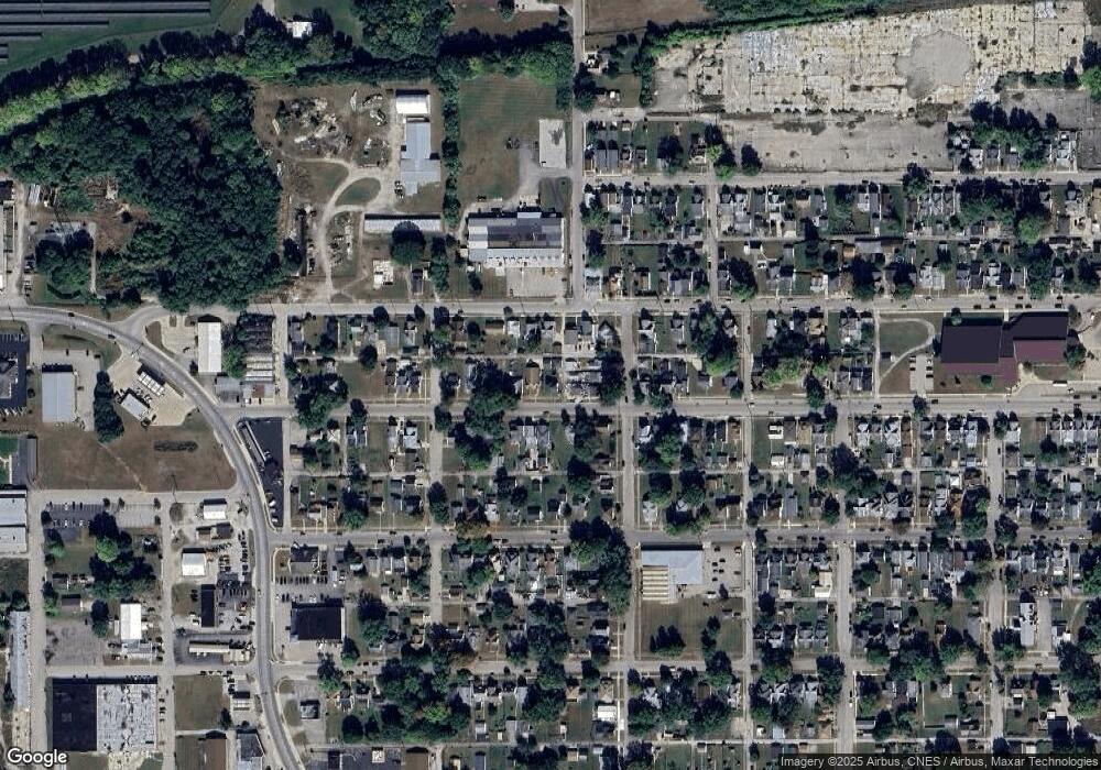 814 W Miami Ave, Logansport, IN 46947 - photo 1