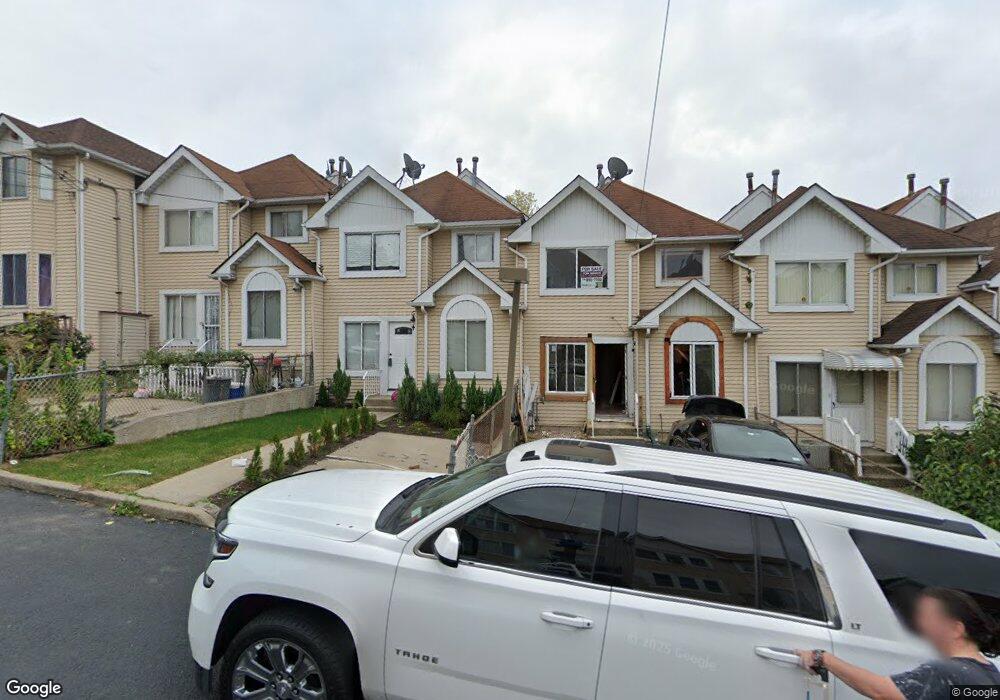 20 Adele Ct, Staten Island, NY 10304 - photo 1