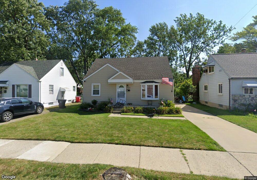 25280 Buick St, Roseville, MI 48066 - photo 1