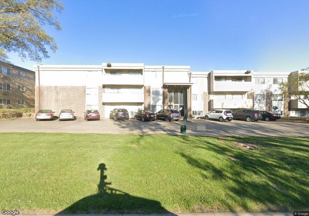 705 SW Polk St, Topeka, KS 66603 - photo 1