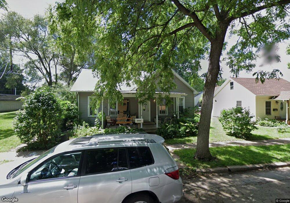 1412 6th St NW, Cedar Rapids, IA 52405 - photo 1