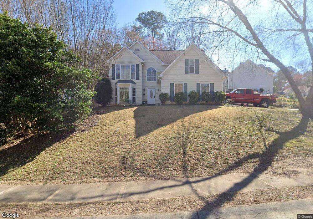 750 Suwanee Lakes Cir, Suwanee, GA 30024 - photo 1