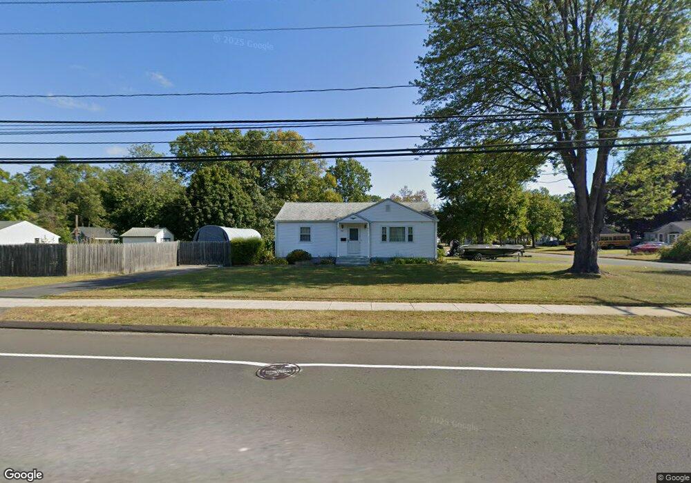 162 Old County Rd, Windsor Locks, CT 06096 - photo 1