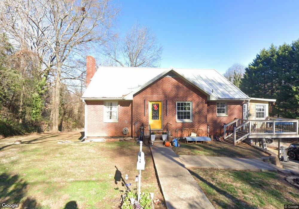 986 Mooreland Dr, Gainesville, GA 30501 - photo 1