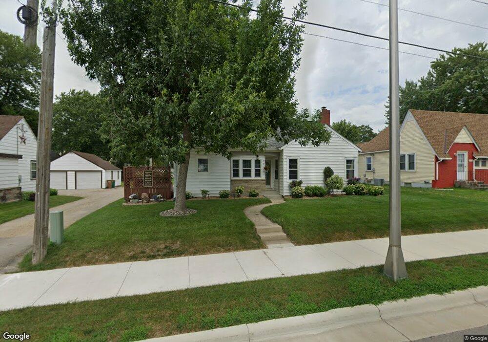 1411 E Main St, Albert Lea, MN 56007 - photo 1