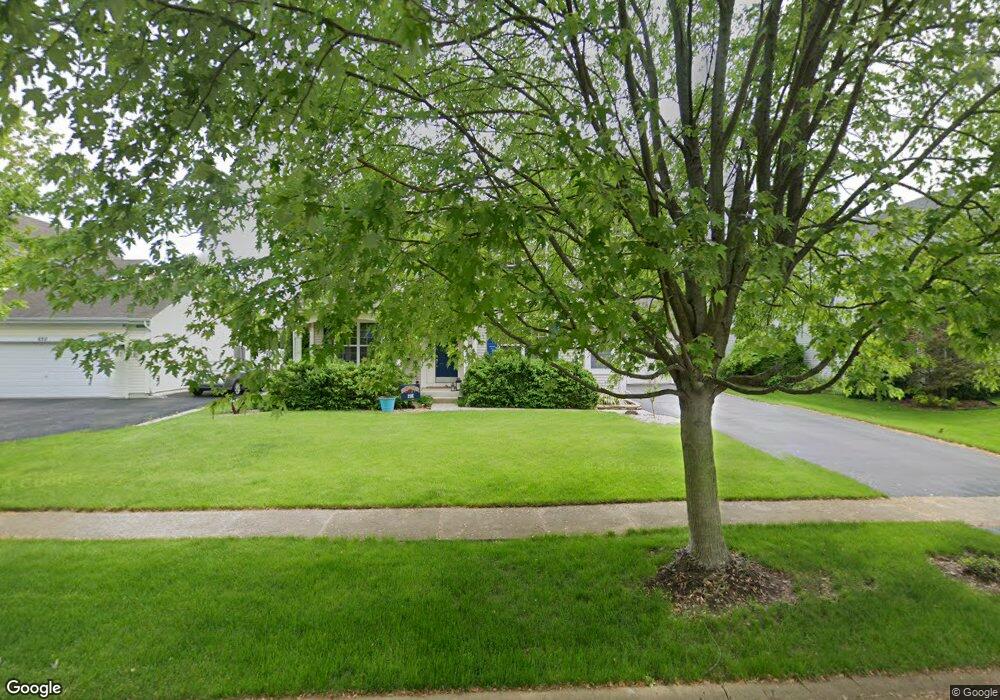 620 Vista Dr unit 2, Oswego, IL 60543 - photo 1