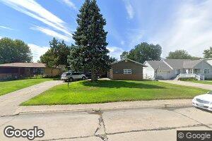 613 N Cherry St, Valentine, NE 69201