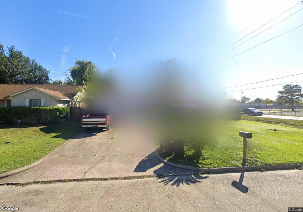 13102 Wood Trail Dr, Houston, TX 77038 - photo 1