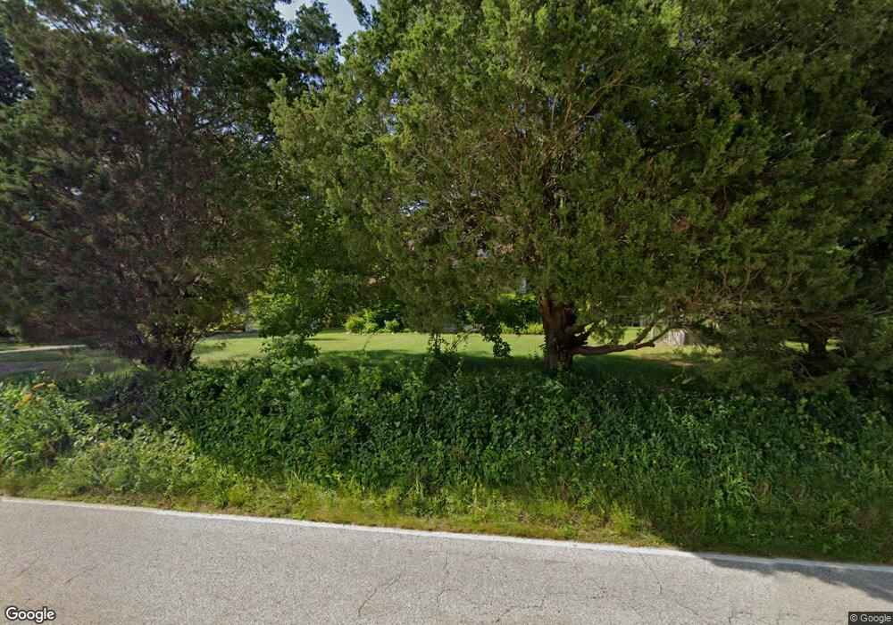 347 Shermantown Rd, Saunderstown, RI 02874 - photo 1