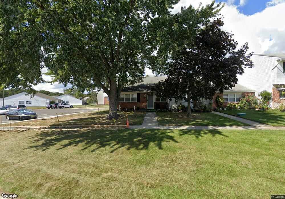 12 Galewood Dr unit 123, Matawan, NJ 07747 - photo 1