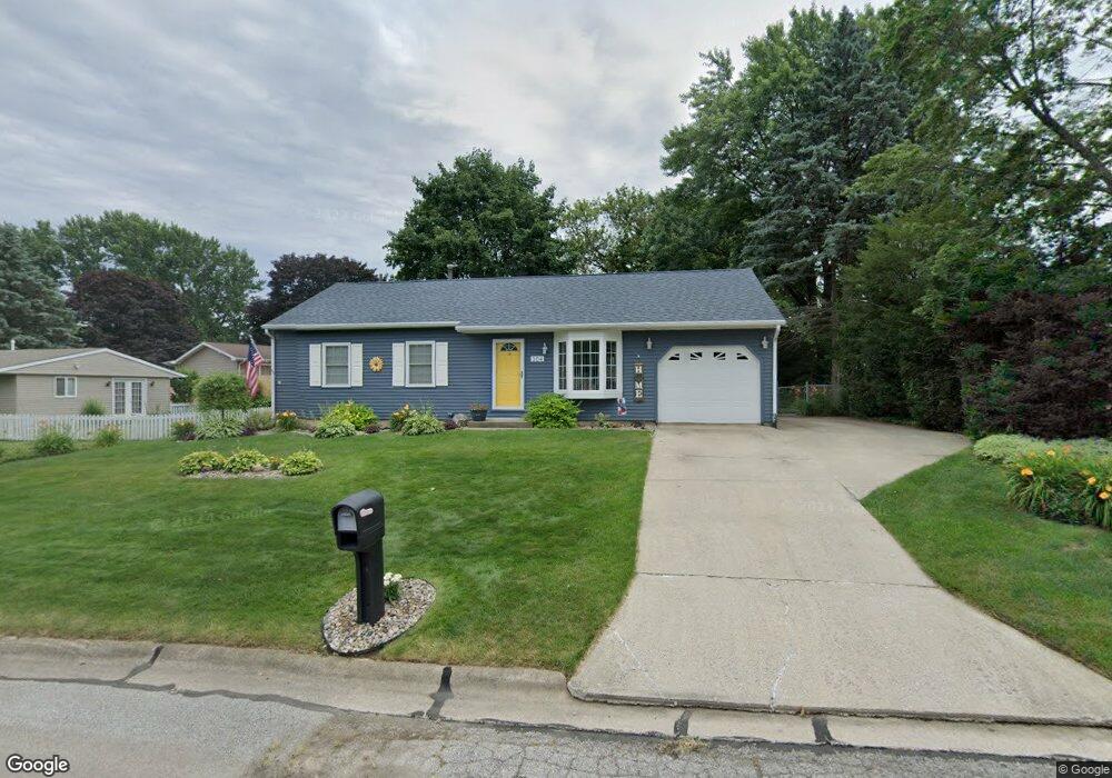 304 W 14th St, La Porte, IN 46350 - photo 1