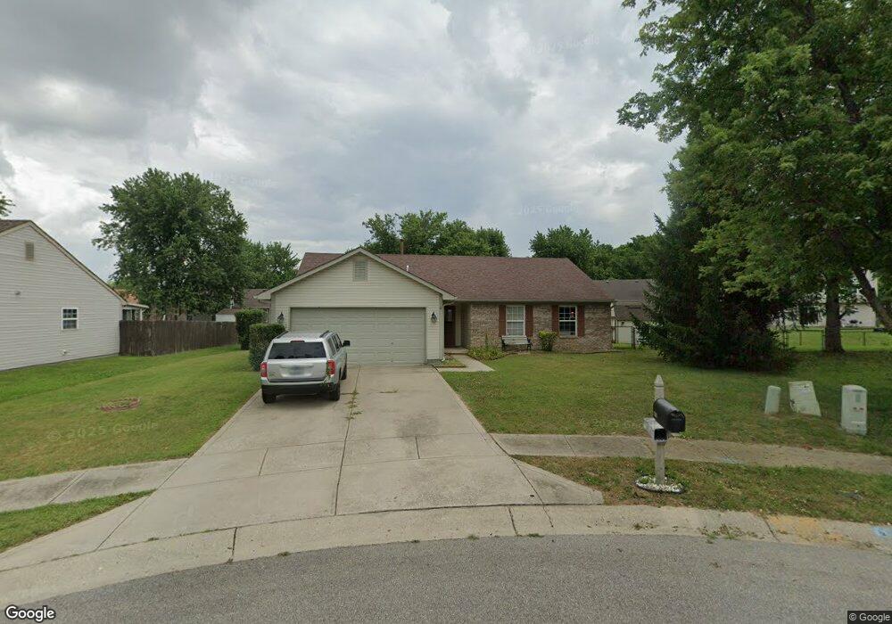 613 S View Ct, Franklin, IN 46131 - photo 1