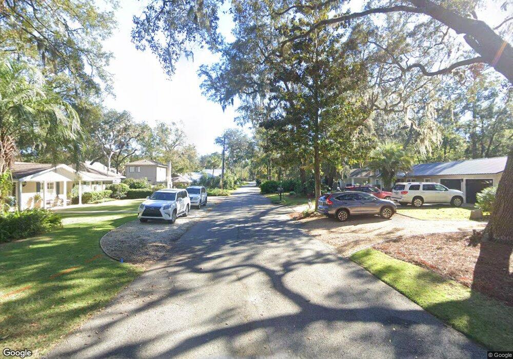 307 Menendez Ave, St. Simons Island, GA 31522 - photo 1