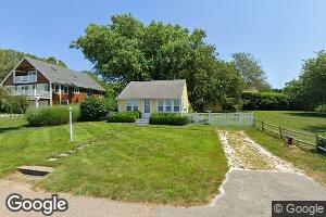 18 Seaside Dr, Jamestown, RI 02835