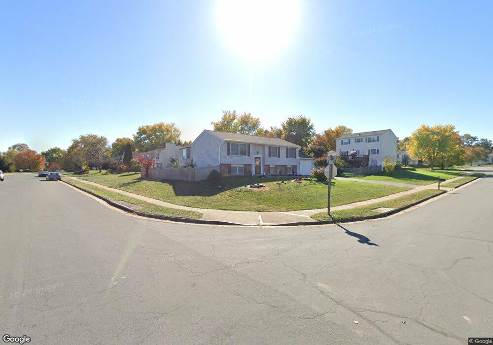 15101 Philip Lee Rd, Chantilly, VA 20151 - photo 1