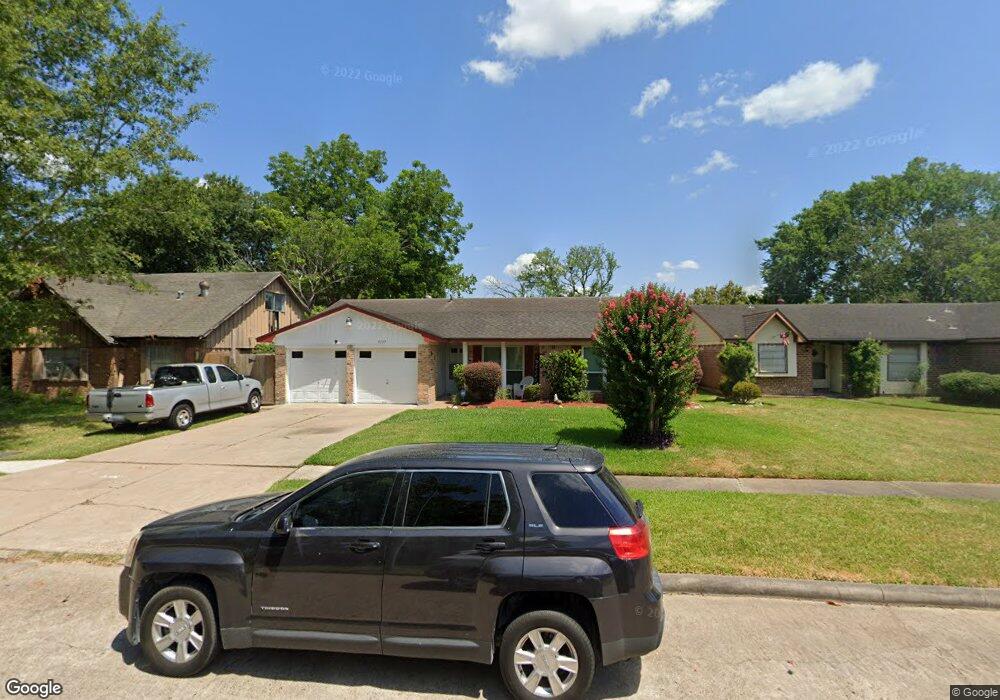9727 Southport Dr, Houston, TX 77089 - photo 1