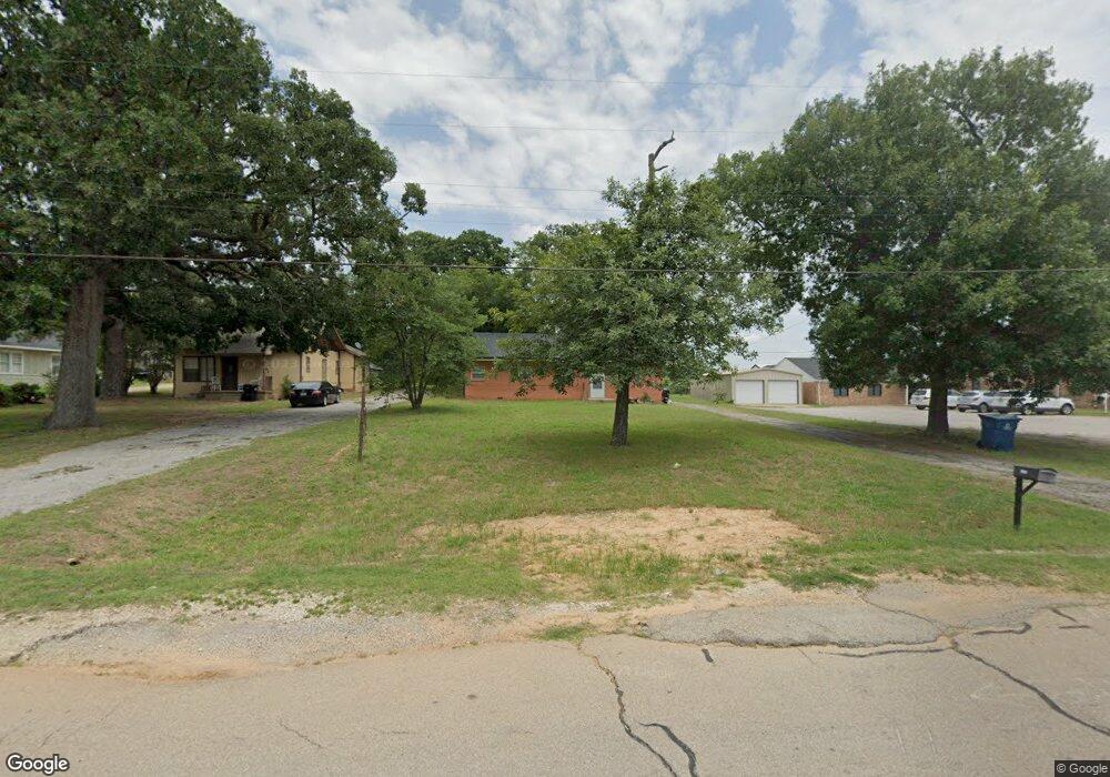 1830 Woodlawn Blvd, Denison, TX 75020 - photo 1