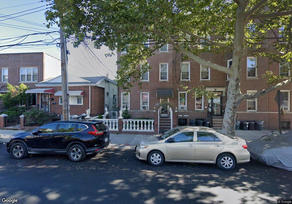 4715 30th Ave, Astoria, NY 11103 - photo 1