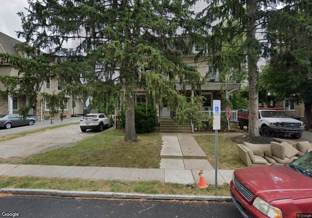 133 Grandview Rd unit 2, Ardmore, PA 19003 - photo 1