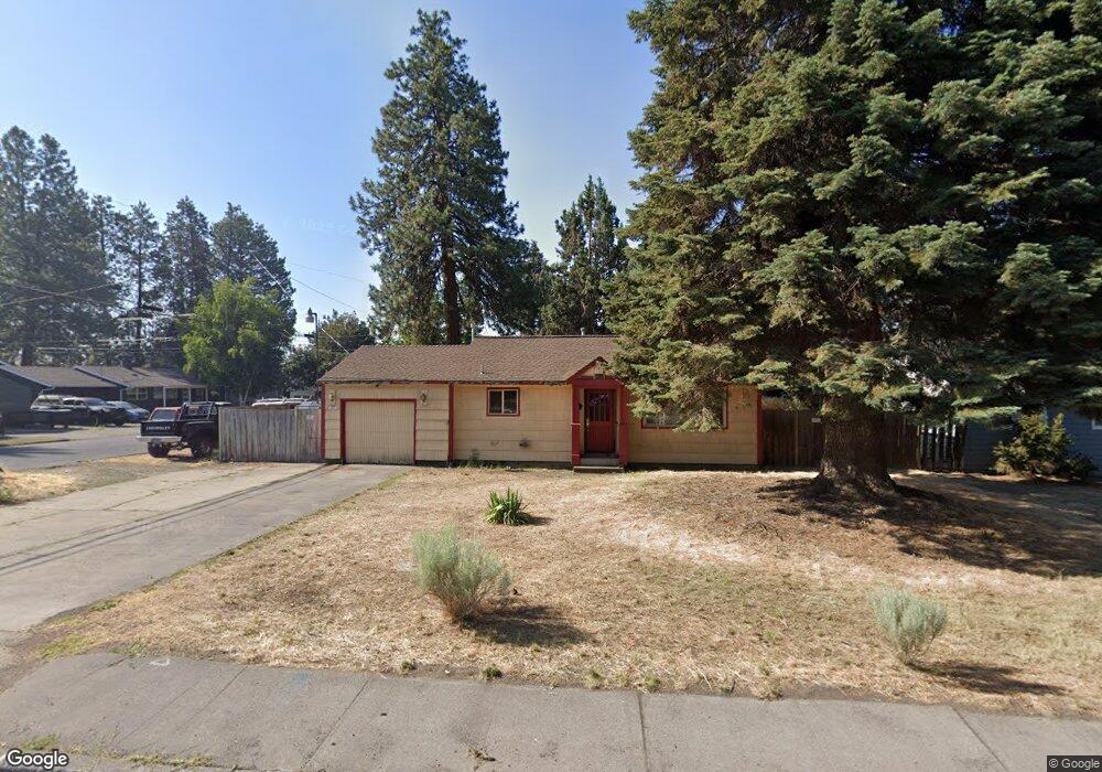 571 NE Franklin Ave, Bend, OR 97701 - photo 1