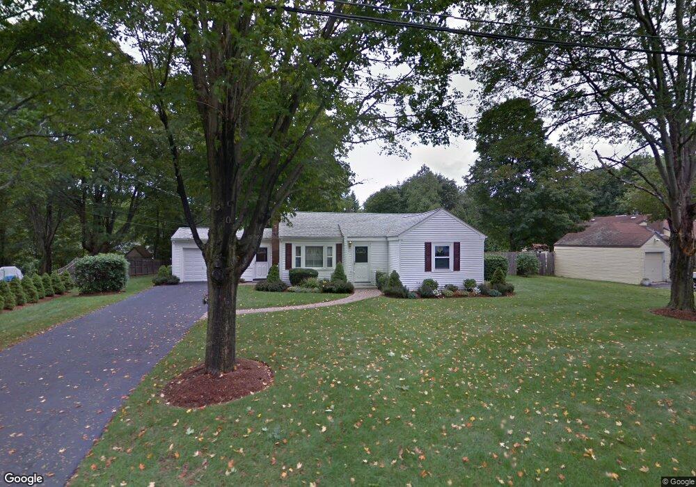 27 Edgell Dr, Framingham, MA 01701 - photo 1