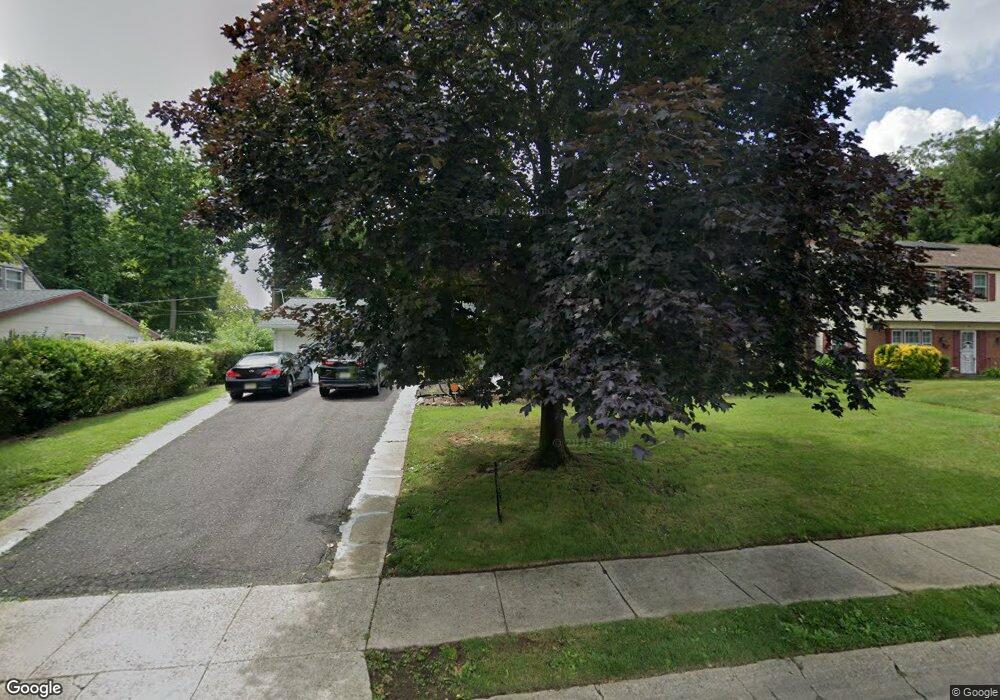 33 Elsin Ln, Willingboro, NJ 08046 - photo 1