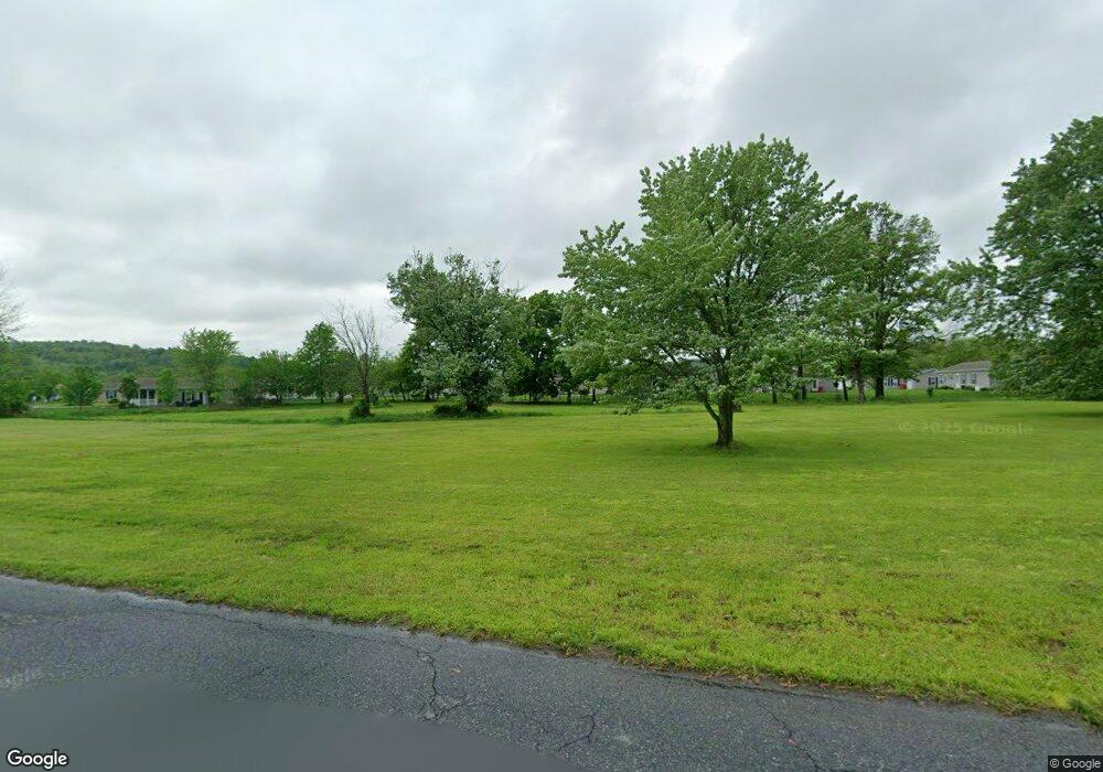 124 Stauffer Rd, Bechtelsville, PA 19505 - photo 1