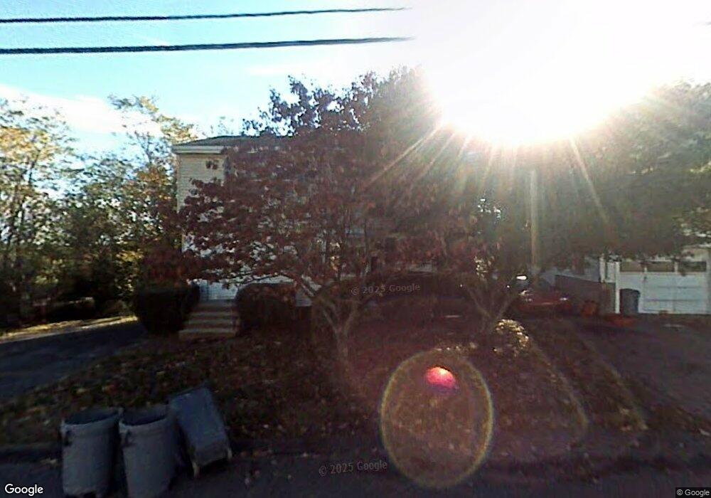 10 Phillips Cir, Waltham, MA 02452 - photo 1