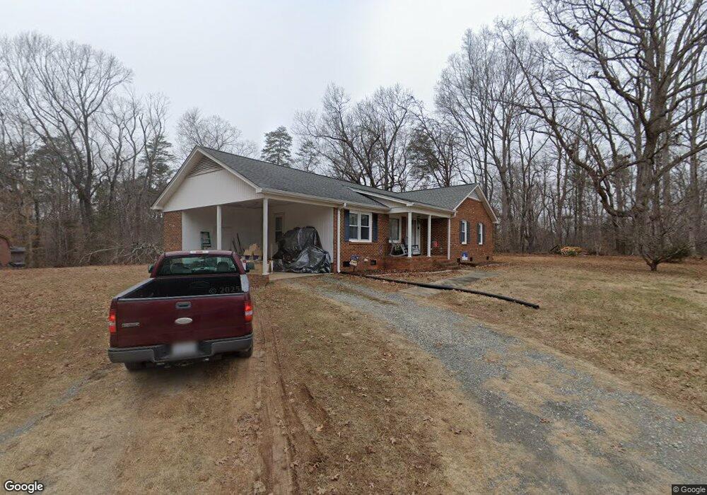 2132 Crowders Creek Rd, Gastonia, NC 28052 - photo 1