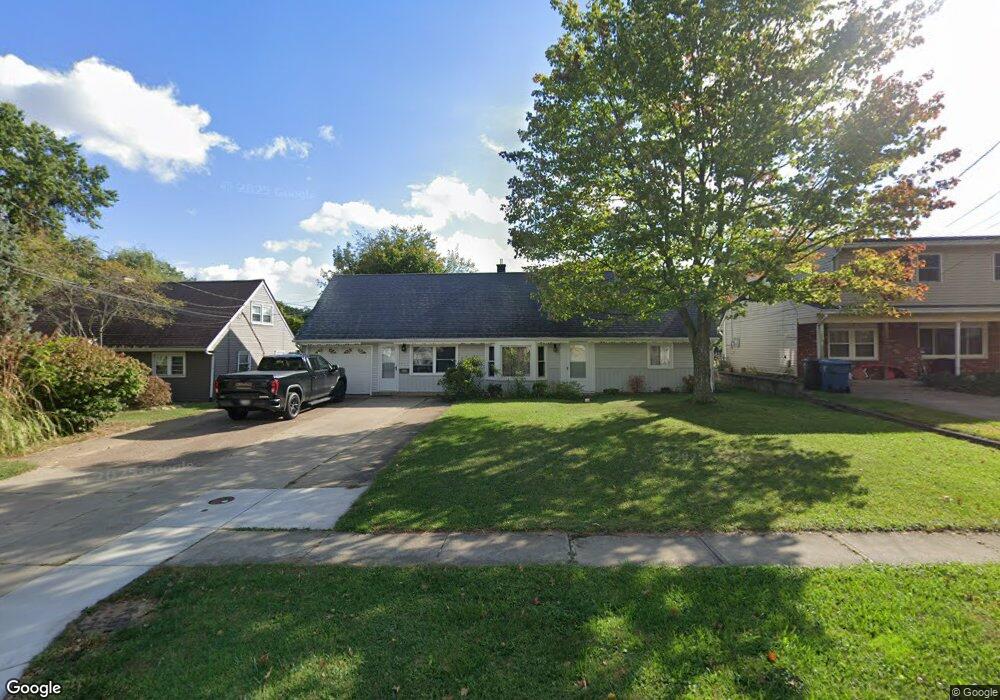 880 Irving Park Blvd, Sheffield Lake, OH 44054 - photo 1