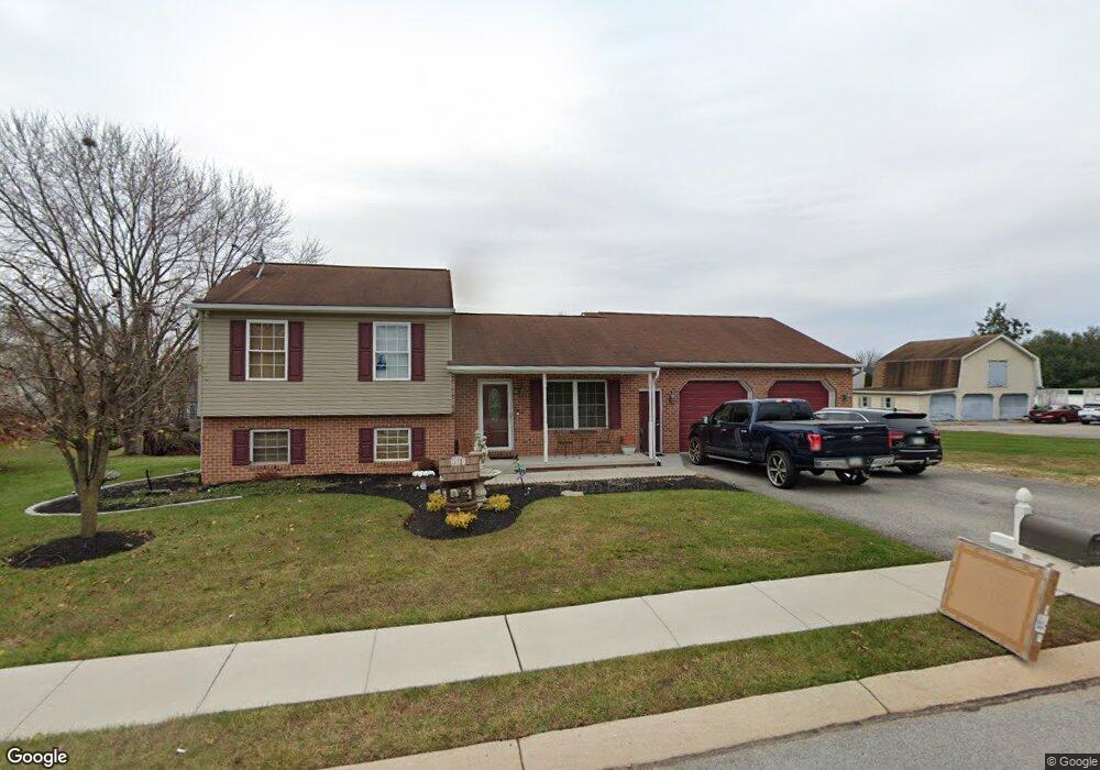 555 Sutton Rd unit 30, Abbottstown, PA 17301 - photo 1