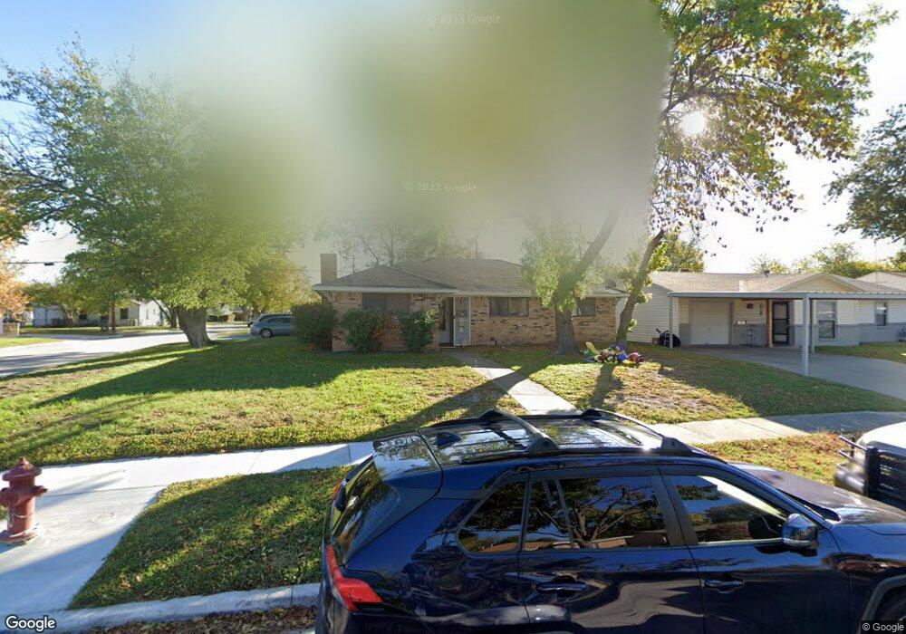 1201 SW 5th St, Grand Prairie, TX 75051 - photo 1