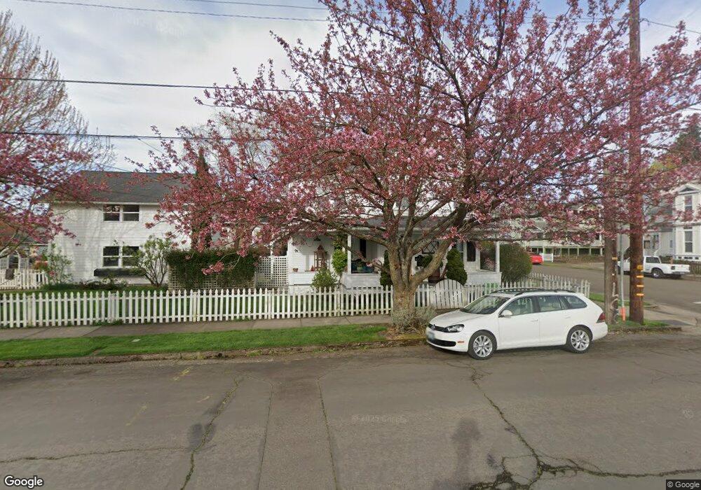 404 Calapooia St SW, Albany, OR 97321 - photo 1