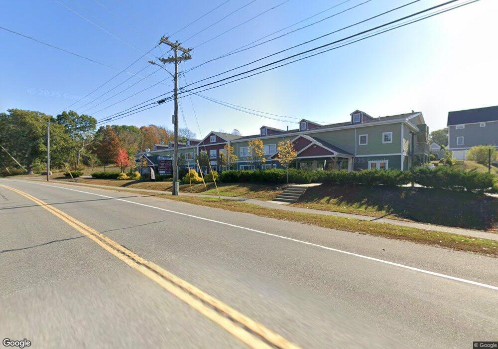 518 Us Route 1 unit Bldg 2 Unit 4, Kittery, ME 03904 - photo 1