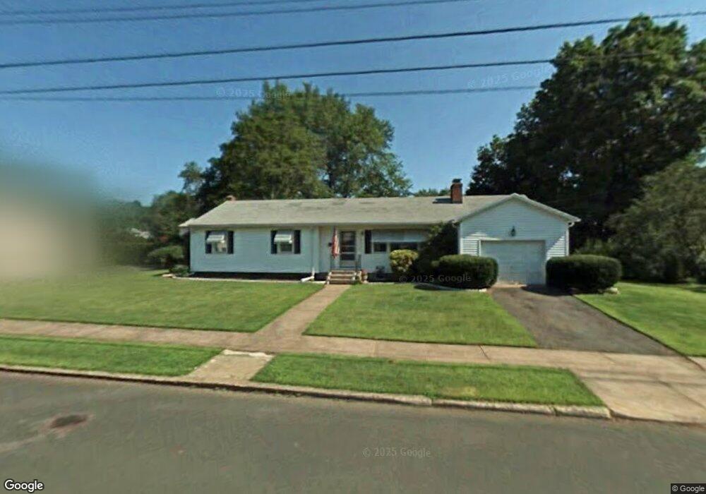 61 Walter Ln, Hamden, CT 06514 - photo 1