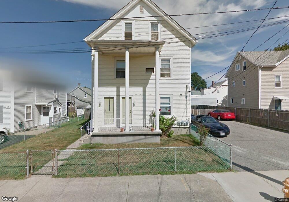 9 Longfellow St, Pawtucket, RI 02861 - photo 1